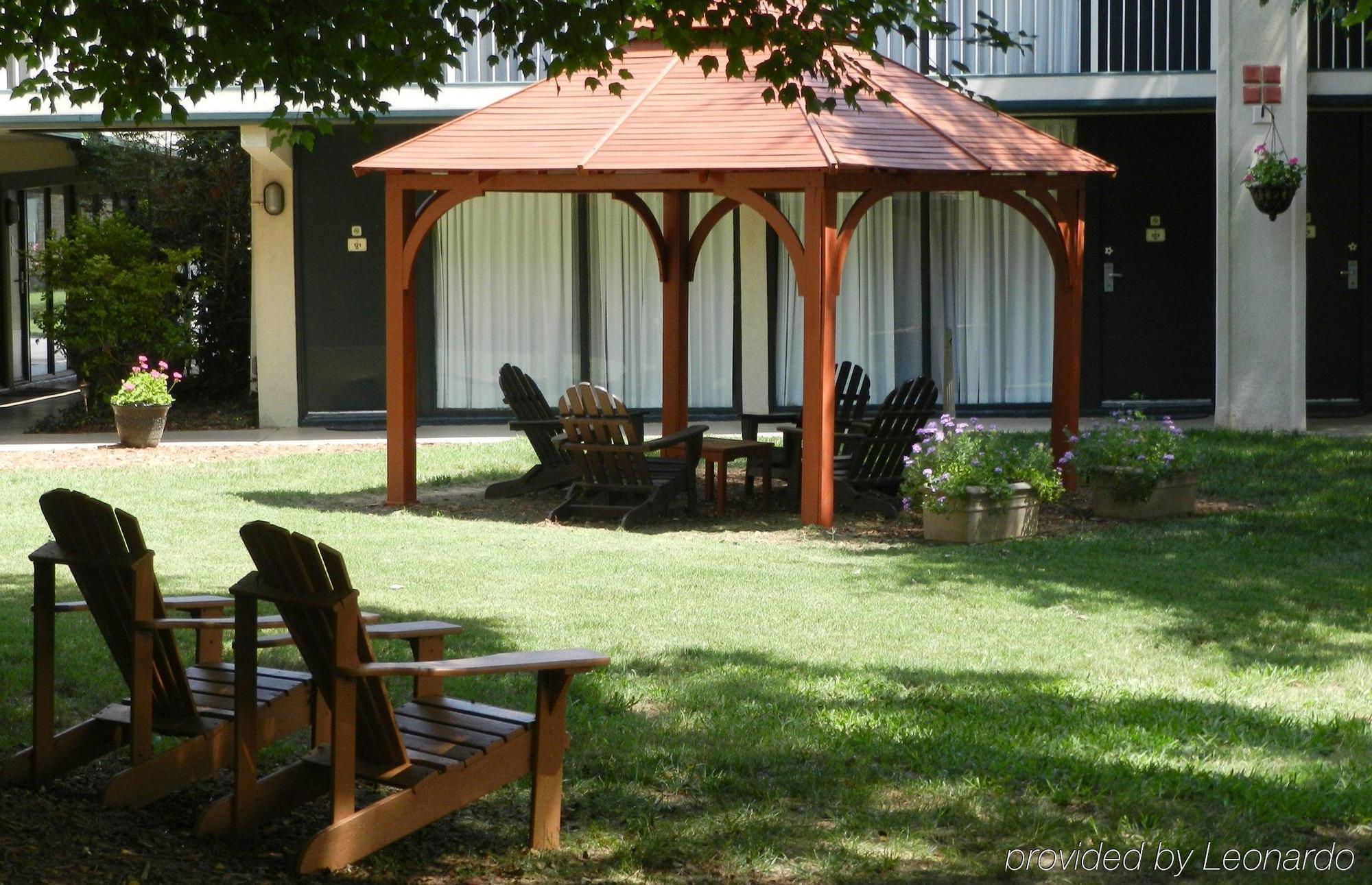 Chapel Hill University Inn Extérieur photo