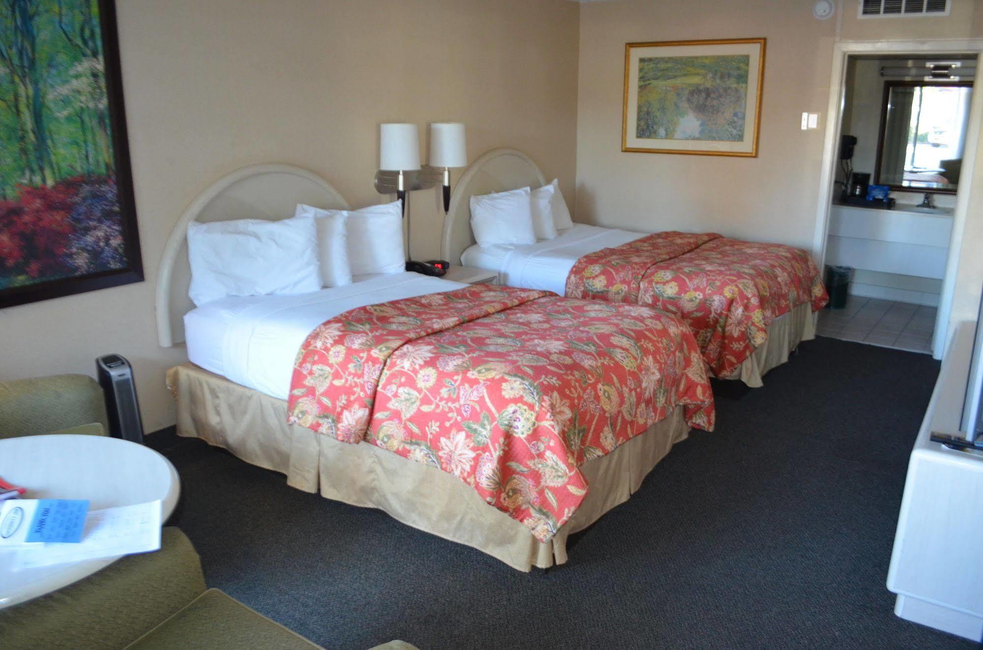 Chapel Hill University Inn Extérieur photo